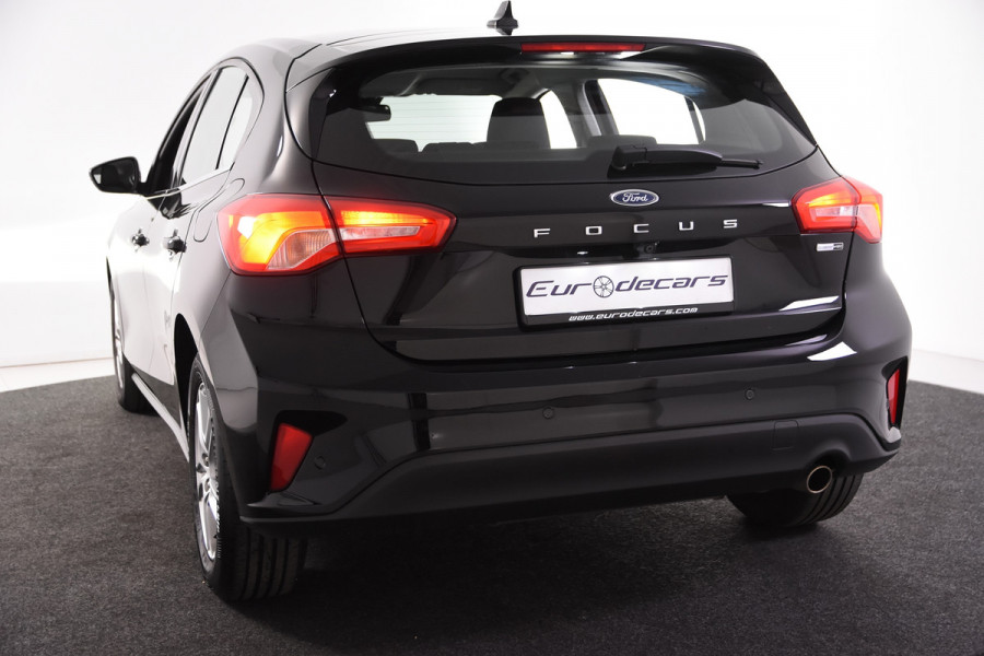 Ford Focus Hybrid *1ste Eigenaar*Navigatie*Stoelverwarming*Camera*