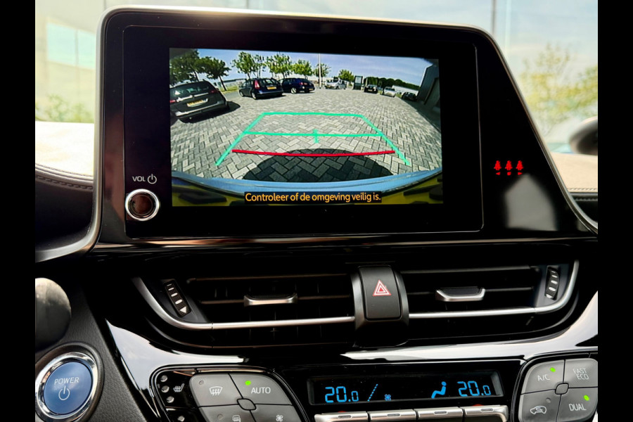 Toyota C-HR 1.8 Hybrid Style 122pk Bi-Tone, CarPlay, Camera, Stoel-stuurverw,