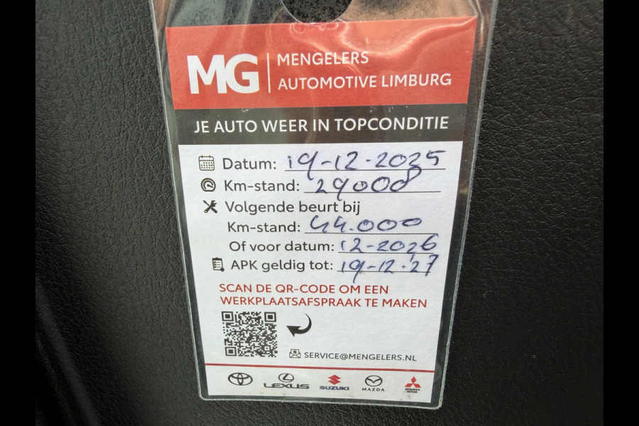 Toyota C-HR 1.8 Hybrid Style 122pk Bi-Tone, CarPlay, Camera, Stoel-stuurverw,