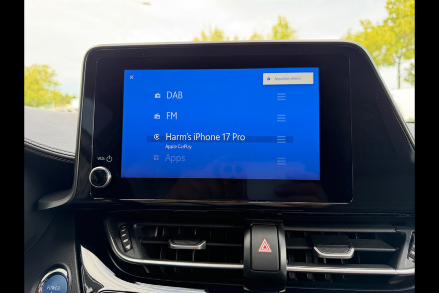 Toyota C-HR 1.8 Hybrid Style 122pk Bi-Tone, CarPlay, Camera, Stoel-stuurverw,