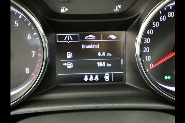 Opel Astra 1.2 Business Edition | Camera | AGR Stoel | Climate Control | Navi | Prijs Rijklaar!!