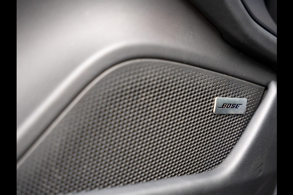 Porsche Taycan 4S Performance Boost 93 kWh | PANORAMA | SPORTDESIGN | 21" | BOSE