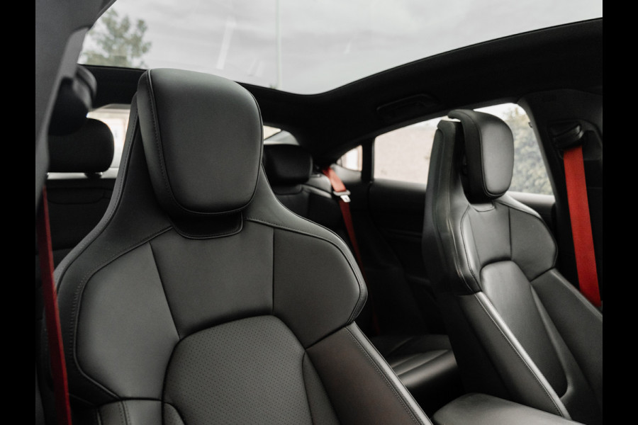Porsche Taycan 4S Performance Boost 93 kWh | PANORAMA | SPORTDESIGN | 21" | BOSE
