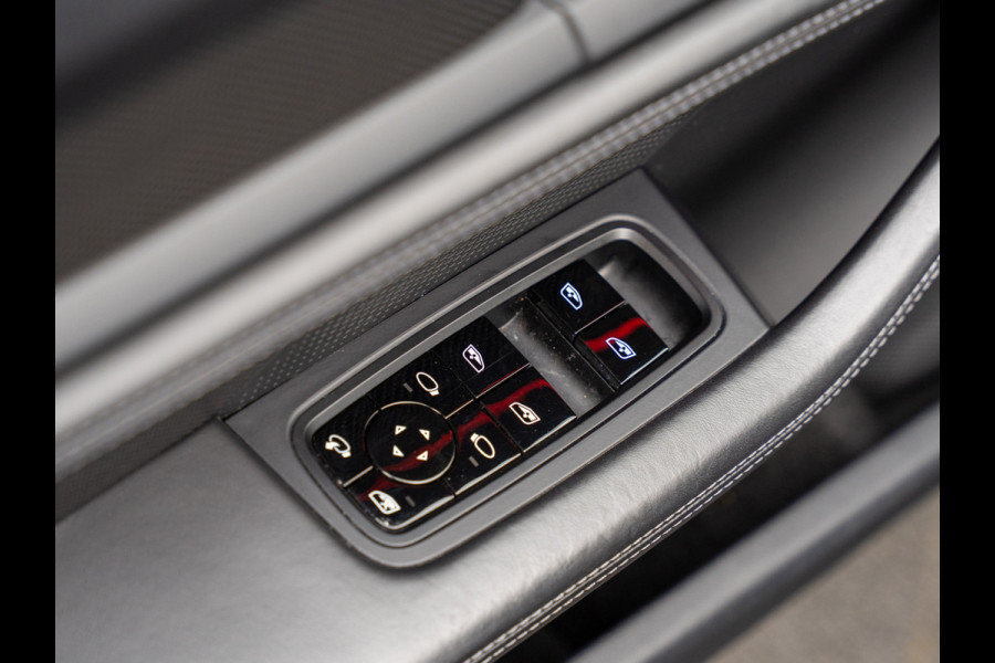 Porsche Taycan 4S Performance Boost 93 kWh | PANORAMA | SPORTDESIGN | 21" | BOSE