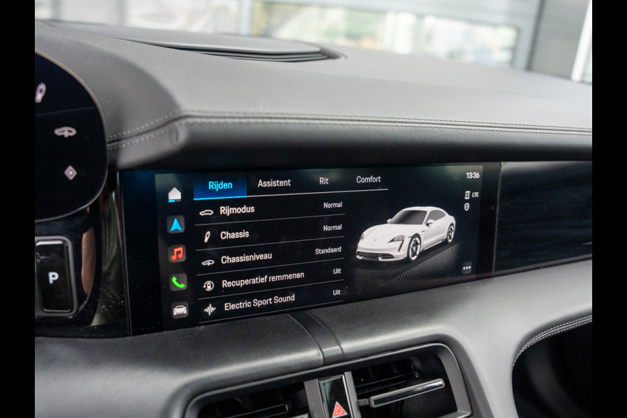 Porsche Taycan 4S Performance Boost 93 kWh | PANORAMA | SPORTDESIGN | 21" | BOSE