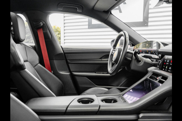 Porsche Taycan 4S Performance Boost 93 kWh | PANORAMA | SPORTDESIGN | 21" | BOSE