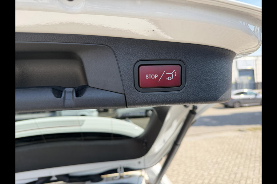 Mercedes-Benz GLA 250 e Business Solution Luxury Limited 18"/Trekhaak/Stoelverwarming/Sfeerverlichting/Camera/PDC v+a/Apple Carplay & Android Auto