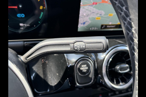 Mercedes-Benz GLA 250 e Business Solution Luxury Limited 18"/Trekhaak/Stoelverwarming/Sfeerverlichting/Camera/PDC v+a/Apple Carplay & Android Auto