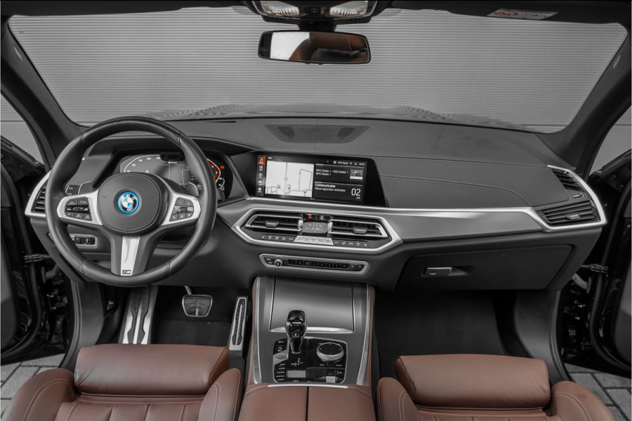 BMW X5 xDrive45e M-Sport Pano Laser LED ACC Trekhaak Memory 360°