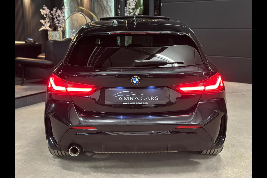 BMW 1-serie 118i M pakket|PANO|SFEERVERLICHTING|BOMVOL!