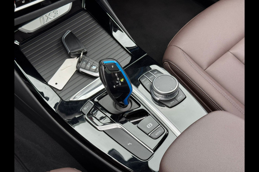 BMW iX3 Executive 80 kWh | Pano dak | Camera | Tabacco leder | ACC | SOH 98%