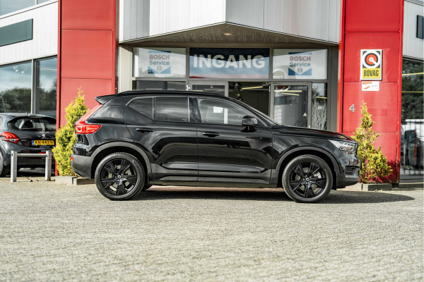 Volvo XC40 | 70 KWH | ALL BLACK | 19' zwart | AppleCarPlay | 1500kg trekgewicht Recharge Plus