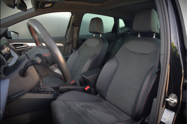 Seat Ibiza 1.5 TSI FR Business Intense Plus | Panoramadak | Stoelverwarming | Apple Carplay | Adaptive Cruise Control | Camera | Navigatie | Ambiance Verlichting | Parkeersensoren | DAB | Digitale Tellers | Dealer Onderhouden