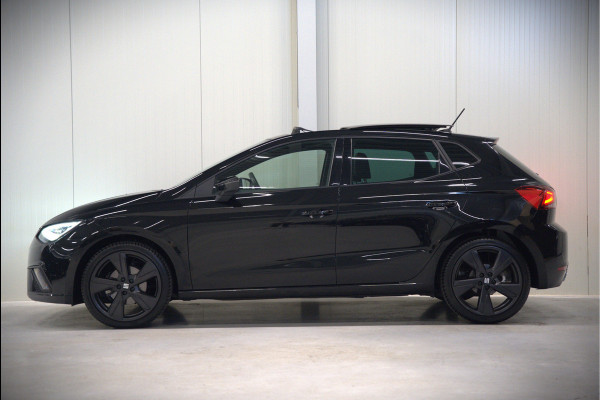 Seat Ibiza 1.5 TSI FR Business Intense Plus | Panoramadak | Stoelverwarming | Apple Carplay | Adaptive Cruise Control | Camera | Navigatie | Ambiance Verlichting | Parkeersensoren | DAB | Digitale Tellers | Dealer Onderhouden
