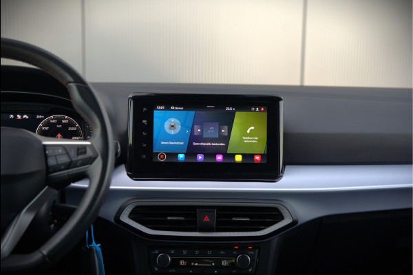 Seat Ibiza 1.5 TSI FR Business Intense Plus | Panoramadak | Stoelverwarming | Apple Carplay | Adaptive Cruise Control | Camera | Navigatie | Ambiance Verlichting | Parkeersensoren | DAB | Digitale Tellers | Dealer Onderhouden