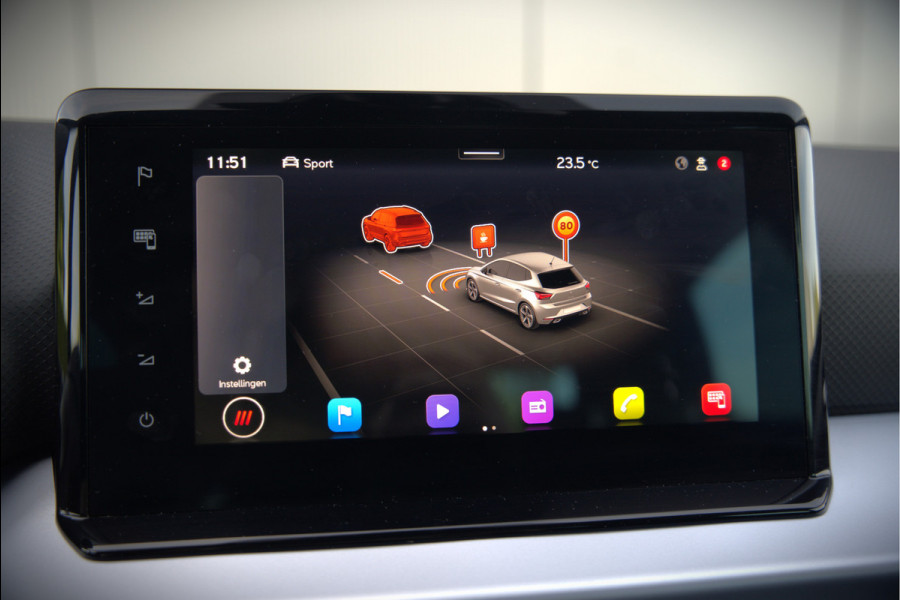 Seat Ibiza 1.5 TSI FR Business Intense Plus | Panoramadak | Stoelverwarming | Apple Carplay | Adaptive Cruise Control | Camera | Navigatie | Ambiance Verlichting | Parkeersensoren | DAB | Digitale Tellers | Dealer Onderhouden
