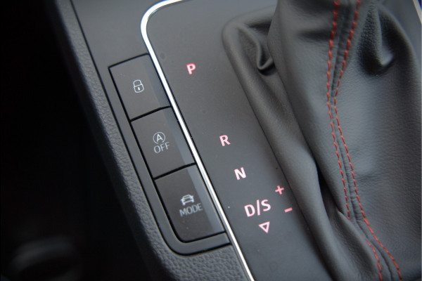 Seat Ibiza 1.5 TSI FR Business Intense Plus | Panoramadak | Stoelverwarming | Apple Carplay | Adaptive Cruise Control | Camera | Navigatie | Ambiance Verlichting | Parkeersensoren | DAB | Digitale Tellers | Dealer Onderhouden
