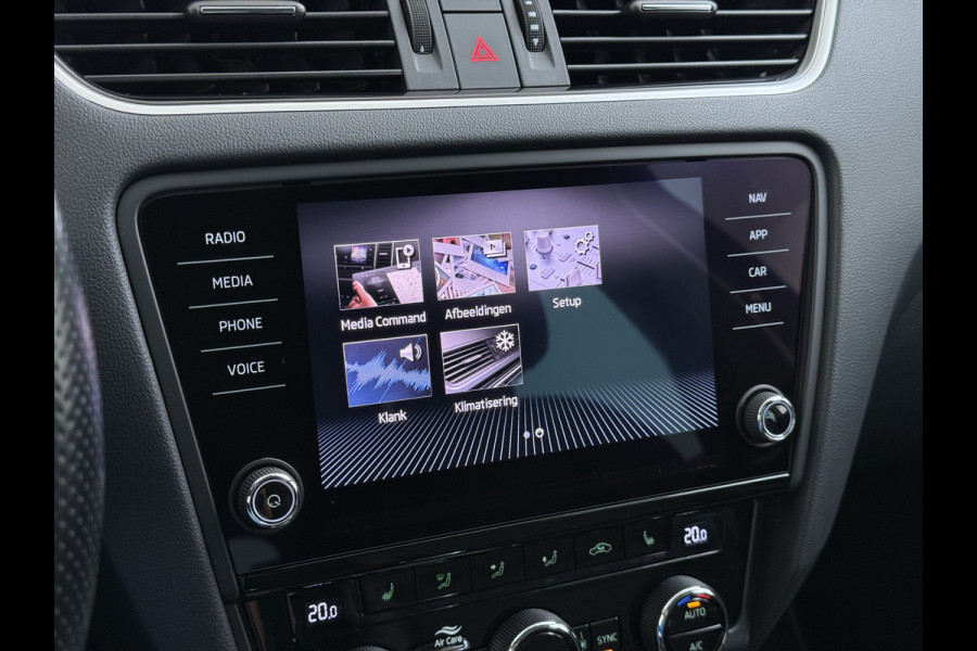 Škoda Octavia Combi 1.5TSI 150PK Automaat Stoelverwarming Apple Carplay Android Auto Navi Ecc Pdc Business Edition Isofix Cruise Control Led Lmv Bluetooth 1e Eigenaar Dealeronderhouden Origineel Nederlandse Auto