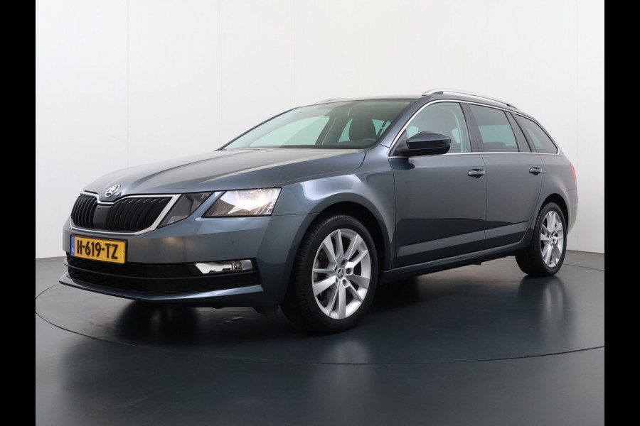 Škoda Octavia Combi 1.5TSI 150PK Automaat Stoelverwarming Apple Carplay Android Auto Navi Ecc Pdc Business Edition Isofix Cruise Control Led Lmv Bluetooth 1e Eigenaar Dealeronderhouden Origineel Nederlandse Auto