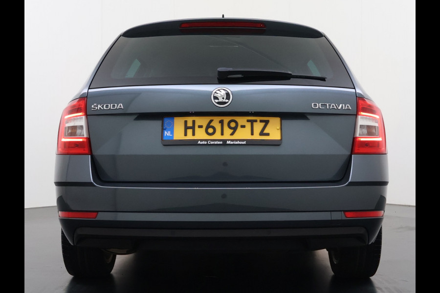 Škoda Octavia Combi 1.5TSI 150PK Automaat Stoelverwarming Apple Carplay Android Auto Navi Ecc Pdc Business Edition Isofix Cruise Control Led Lmv Bluetooth 1e Eigenaar Dealeronderhouden Origineel Nederlandse Auto