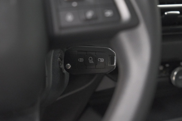 Citroën Ë-C4 Live 50 kWh | 11 KW lader | Apple Carplay | Parkeersensoren | LED
