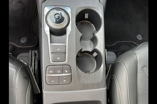 Ford Kuga 2.5 PHEV Vignale Elektr.-Trekhaak/Pano-dak/Head-up/Winter-pack