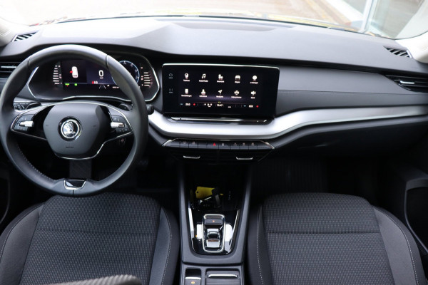 Škoda Octavia Combi 1.4 TSI iV PHEV Business Edition carplay