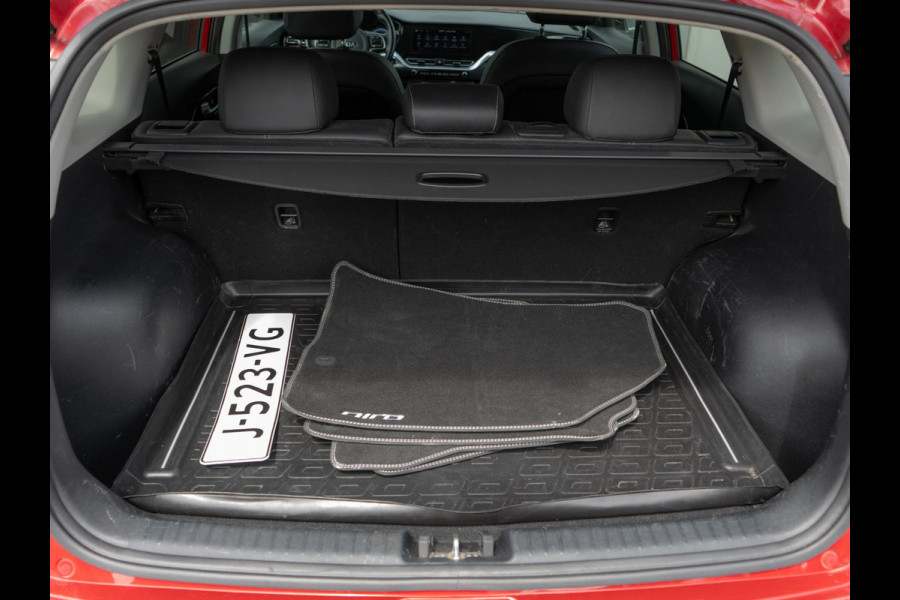 Kia Niro 1.6 GDi Hybrid DynamicPlusLine | Stoel en stuurverwarming| Navigatie | Achteruitrijcamera | Trekhaak |