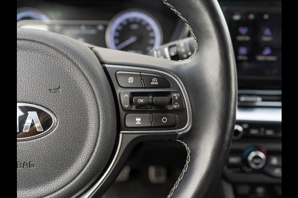 Kia Niro 1.6 GDi Hybrid DynamicPlusLine | Stoel en stuurverwarming| Navigatie | Achteruitrijcamera | Trekhaak |