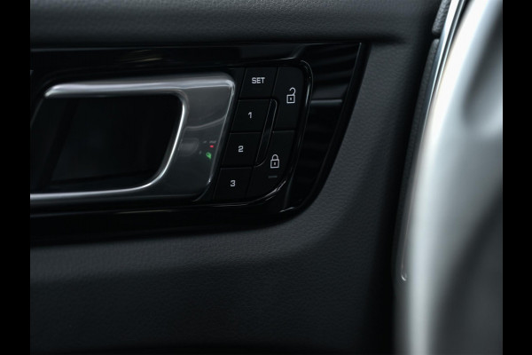 Porsche Cayenne 3.0 E-Hybrid Platinum Edition | Panoramadak | 360 Camera | Bose | Sport Chrono | Ambiance Verlichting | Stoelverwarming V+A | Luchtvering |