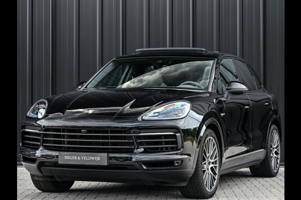 Porsche Cayenne 3.0 E-Hybrid Platinum Edition | Panoramadak | 360 Camera | Bose | Sport Chrono | Ambiance Verlichting | Stoelverwarming V+A | Luchtvering |