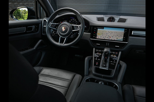 Porsche Cayenne 3.0 E-Hybrid Platinum Edition | Panoramadak | 360 Camera | Bose | Sport Chrono | Ambiance Verlichting | Stoelverwarming V+A | Luchtvering |