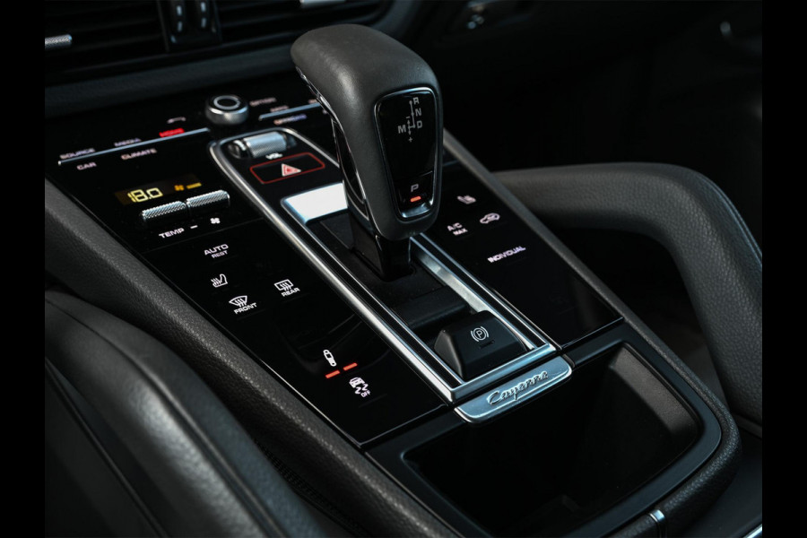 Porsche Cayenne 3.0 E-Hybrid Platinum Edition | Panoramadak | 360 Camera | Bose | Sport Chrono | Ambiance Verlichting | Stoelverwarming V+A | Luchtvering |