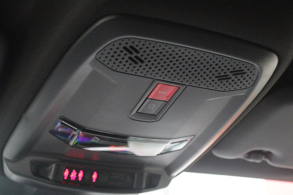 Peugeot 208 1.2 Hybrid 145PK AUTOMAAT GT | CAMERA VOOR + ACHTER | NAVIGATIE | DRAADLOZE APPLE CARPLAY/ANDROID AUTO | FULL LED KOPLAMPEN | LICHTMETALEN VELGEN 17" | DODEHOEK DETECTIE | DRAADLOZE TELEFOONLADER | KEYLESS ENTRY/START | DAB+ RADIO | ADAPTIVE CRUISE CONTROL |