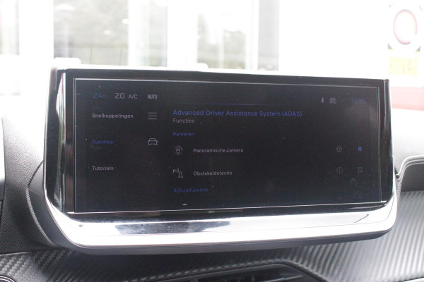 Peugeot 208 1.2 Hybrid 145PK AUTOMAAT GT | CAMERA VOOR + ACHTER | NAVIGATIE | DRAADLOZE APPLE CARPLAY/ANDROID AUTO | FULL LED KOPLAMPEN | LICHTMETALEN VELGEN 17" | DODEHOEK DETECTIE | DRAADLOZE TELEFOONLADER | KEYLESS ENTRY/START | DAB+ RADIO | ADAPTIVE CRUISE CONTROL |