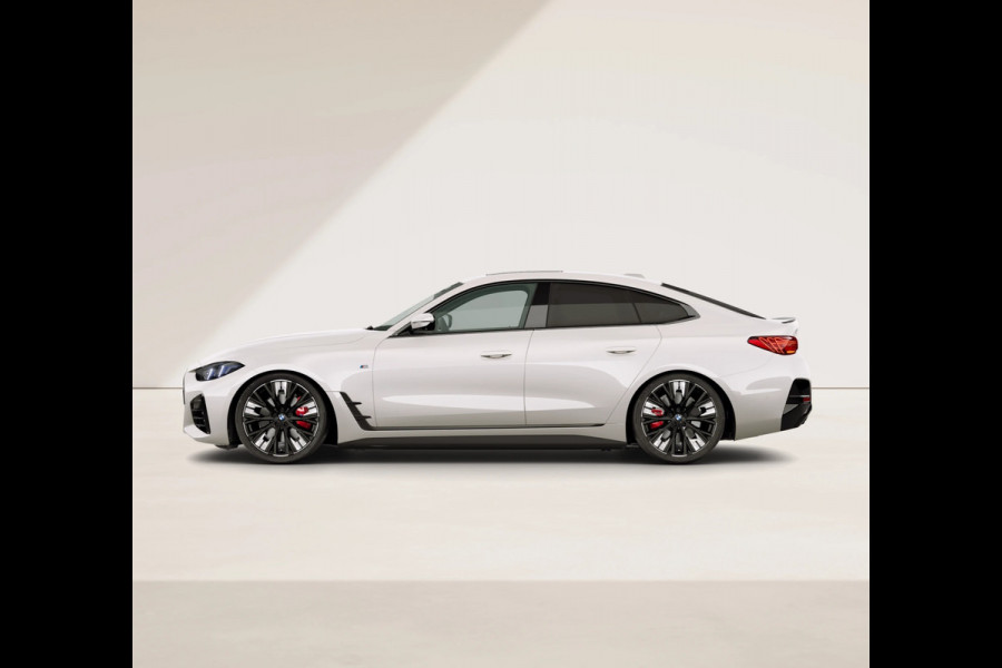 BMW i4 xDrive40 M-Sport Pro - Dak - Memoryzetel - ACC - Harman Kardon - Head-up