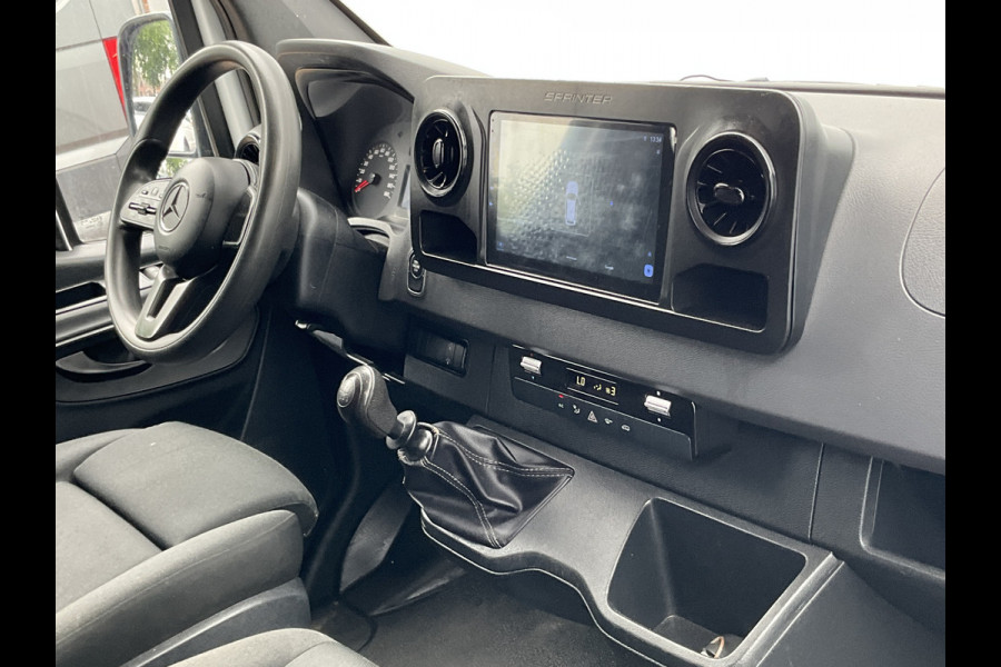 Mercedes-Benz Sprinter 3-Pers 314 2.2 CDI 143PK L2H1 Clima Cruise Audio Trekhaak 3-Persoons