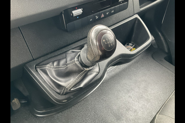 Mercedes-Benz Sprinter 3-Pers 314 2.2 CDI 143PK L2H1 Clima Cruise Audio Trekhaak 3-Persoons