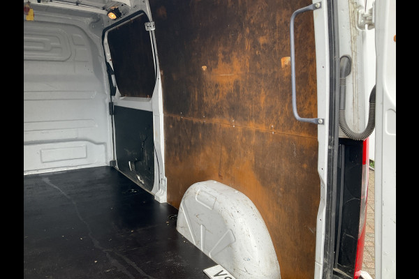 Mercedes-Benz Sprinter 3-Pers 314 2.2 CDI 143PK L2H1 Clima Cruise Audio Trekhaak 3-Persoons