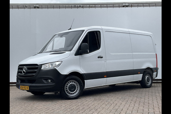 Mercedes-Benz Sprinter 3-Pers 314 2.2 CDI 143PK L2H1 Clima Cruise Audio Trekhaak 3-Persoons