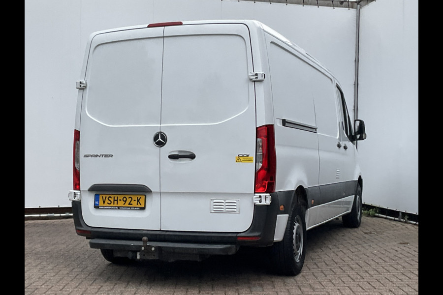 Mercedes-Benz Sprinter 3-Pers 314 2.2 CDI 143PK L2H1 Clima Cruise Audio Trekhaak 3-Persoons