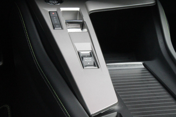 Peugeot 308 1.2 Hybrid 145PK AUTOMAAT GT | PANORAMA SCHUIF/KANTEL DAK | AFNEEMBARE TREKHAAK | NAVIGATIE | SENSATION PACK: FOCAL HIFI SYSTEM (PREMIUM HIFI SYSTEEM MET 10 SPEAKERS)/DRAADLOZE TELEFOONLADER | 360° VISION & DRIVE ASSIST PLUS PACK: ACHTERUITRIJCAMERA 360° VISEOPARK 3 (4 CAMERA'S)/PARKEERHULP VOOR EN ACHTER/ANTI DIEFSTAL ALARM/PEUGEOT i-COCKPIT MET CONFIGUREERBAAR 3D-INSTRUMENTENPANEEL/CLEAN CABIN | ALCANTARA EXECUTIVE PACK: BEKLEDING ALCANTARA/KUNSTLEDER INCL. ELEKTRISCH BEDIENBARE AGR STOEL EN MASSAGE OP BEIDE VOORSTOELEN | 18" LICHTMETALEN VELGEN "PORTLAND" | NAVIGATI