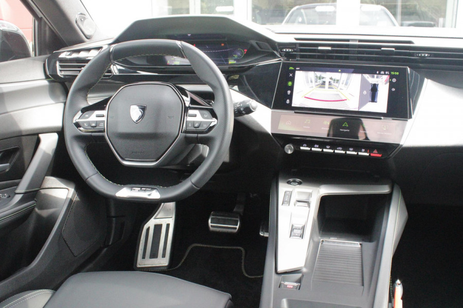 Peugeot 308 1.2 Hybrid 145PK AUTOMAAT GT | PANORAMA SCHUIF/KANTEL DAK | AFNEEMBARE TREKHAAK | NAVIGATIE | SENSATION PACK: FOCAL HIFI SYSTEM (PREMIUM HIFI SYSTEEM MET 10 SPEAKERS)/DRAADLOZE TELEFOONLADER | 360° VISION & DRIVE ASSIST PLUS PACK: ACHTERUITRIJCAMERA 360° VISEOPARK 3 (4 CAMERA'S)/PARKEERHULP VOOR EN ACHTER/ANTI DIEFSTAL ALARM/PEUGEOT i-COCKPIT MET CONFIGUREERBAAR 3D-INSTRUMENTENPANEEL/CLEAN CABIN | ALCANTARA EXECUTIVE PACK: BEKLEDING ALCANTARA/KUNSTLEDER INCL. ELEKTRISCH BEDIENBARE AGR STOEL EN MASSAGE OP BEIDE VOORSTOELEN | 18" LICHTMETALEN VELGEN "PORTLAND" | NAVIGATI