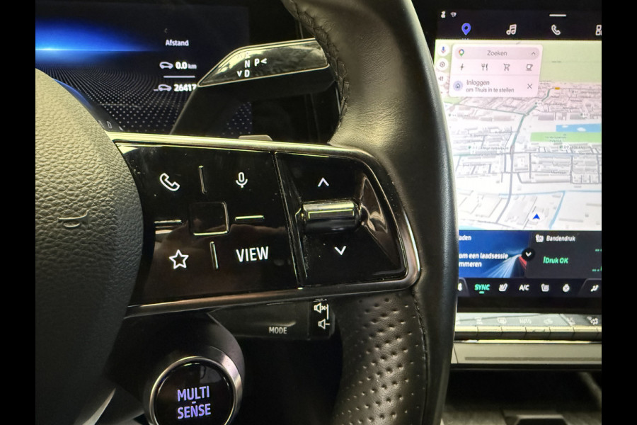 Renault Mégane E-Tech EV40 Boost Charge Techno NAVI-CAMERA-PDC-AIRCO/ECC-TWO TONE-SOH 95,6%