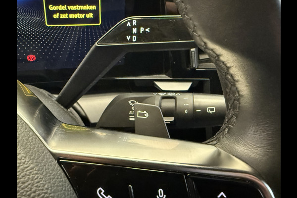 Renault Mégane E-Tech EV40 Boost Charge Techno NAVI-CAMERA-PDC-AIRCO/ECC-TWO TONE-SOH 95,6%