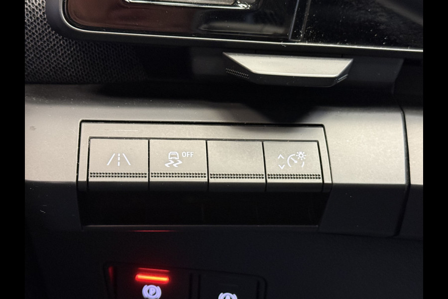 Renault Mégane E-Tech EV40 Boost Charge Techno NAVI-CAMERA-PDC-AIRCO/ECC-TWO TONE-SOH 95,6%