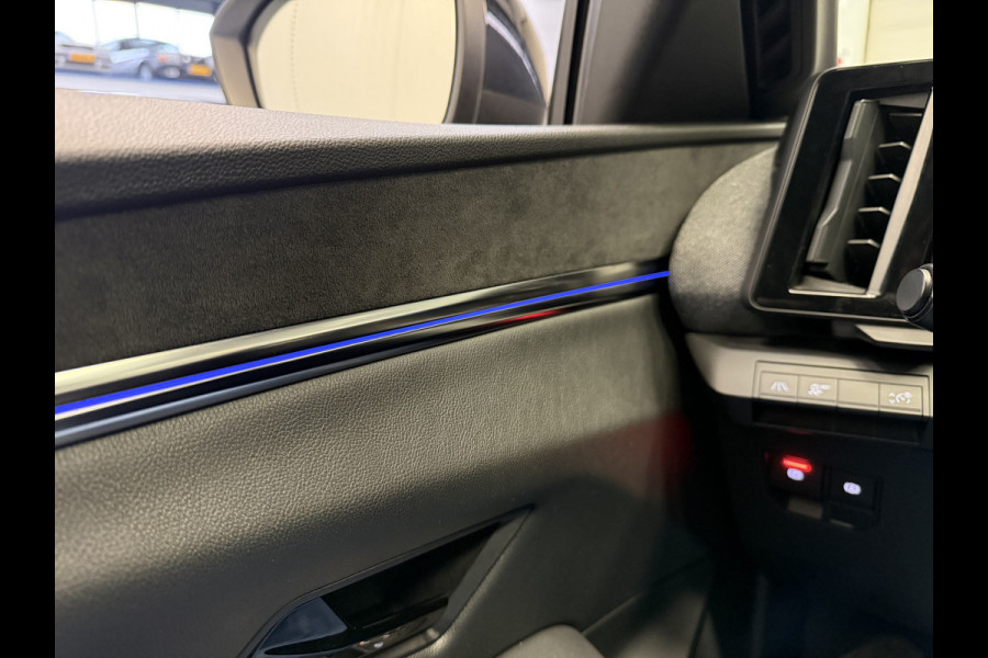 Renault Mégane E-Tech EV40 Boost Charge Techno NAVI-CAMERA-PDC-AIRCO/ECC-TWO TONE-SOH 95,6%