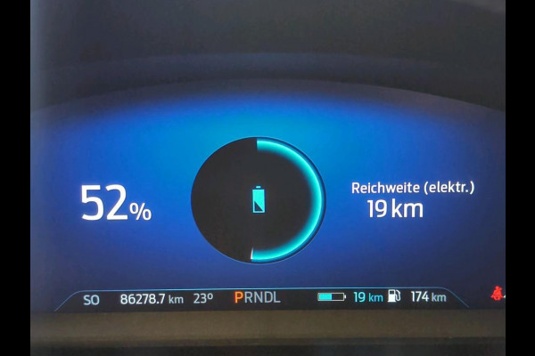 Ford Kuga 2.5 PHEV Titanium WORDT VERWACHT! | Winter Pack | Trekhaak |