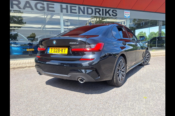 BMW 3-serie 330e M Sport | SOH: 88,8% |  Trekhaak wegklapbaar | Nieuwe banden | Climate  | CC | Leder Stof |