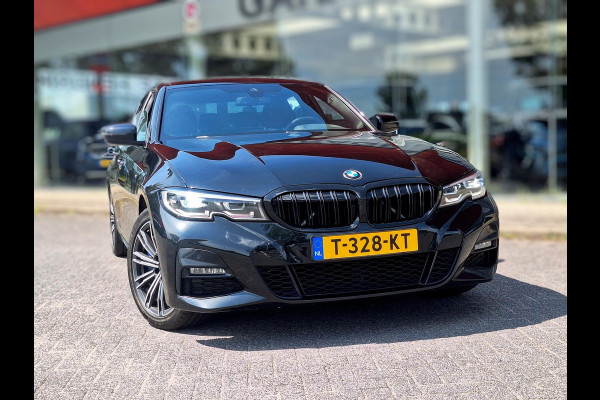 BMW 3-serie 330e M Sport | SOH: 88,8% |  Trekhaak wegklapbaar | Nieuwe banden | Climate  | CC | Leder Stof |